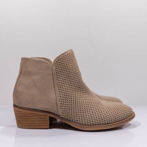 MIA Delvine Cuban Heel Ankle Boots